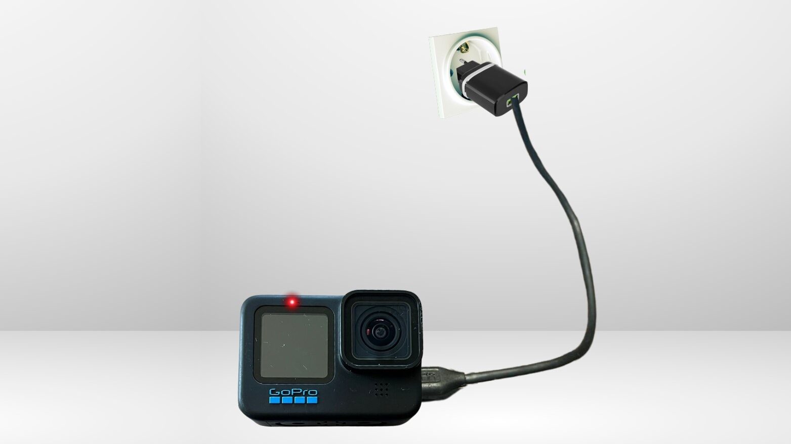 GoPro opladen stopcontact